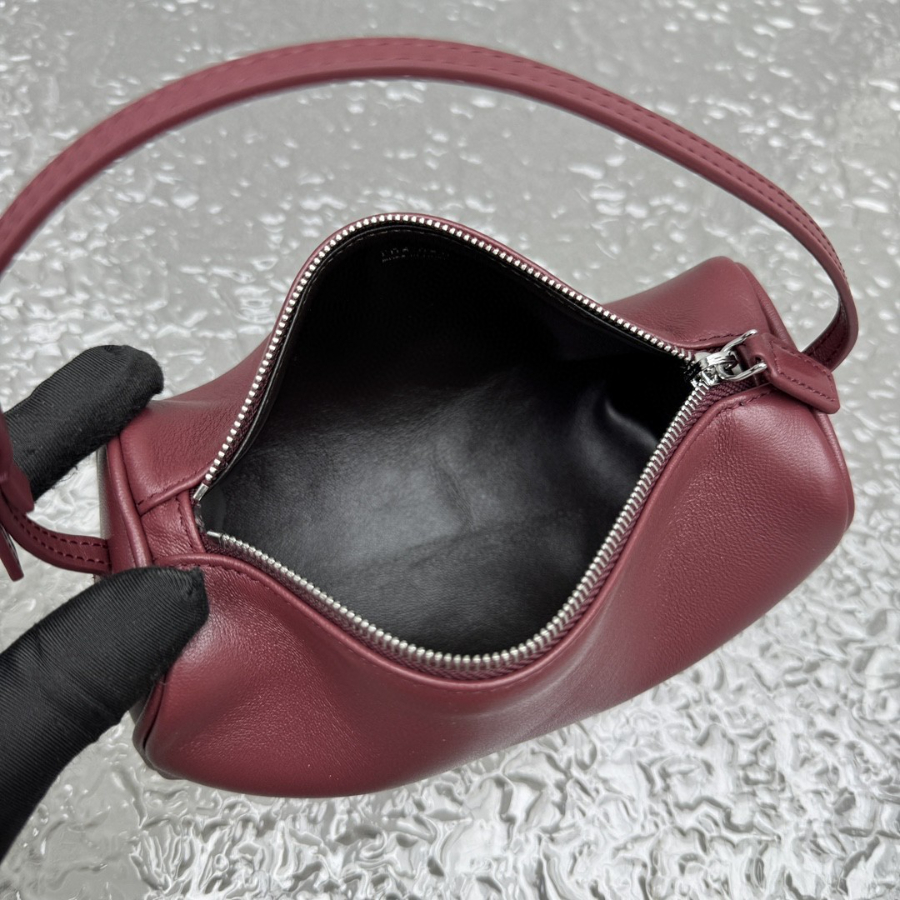 더미러THE Mirror_사진_20260111_8.jpg