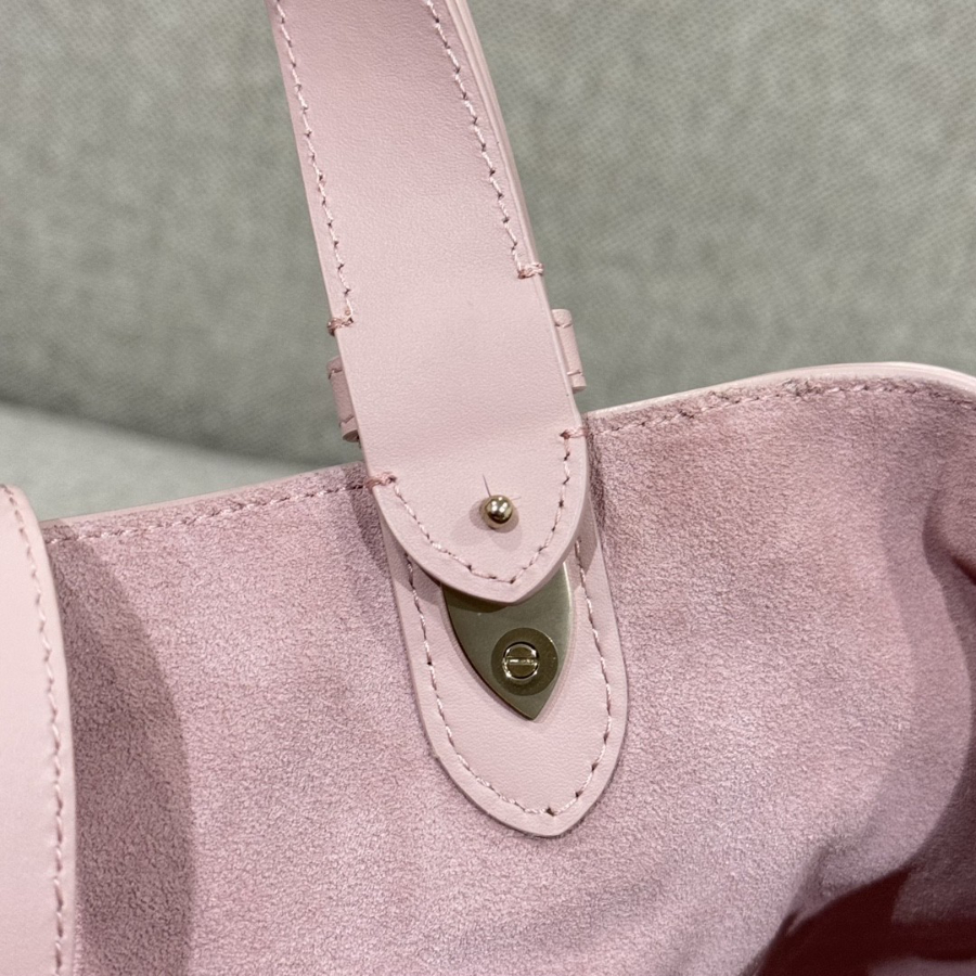 더미러THE Mirror_사진_20260109_7.jpg