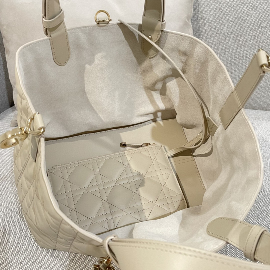 더미러THE Mirror_사진_20260109_8.jpg