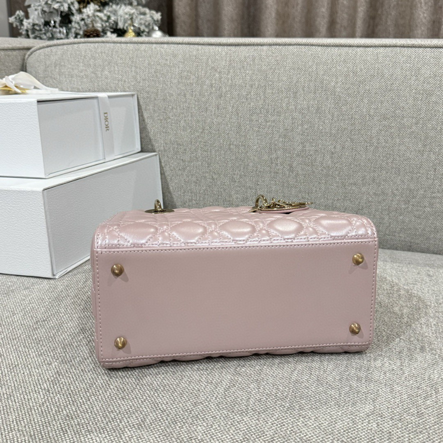 더미러THE Mirror_사진_20260109_7.jpg