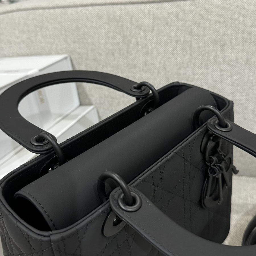 더미러THE Mirror_사진_20260109_8.jpg