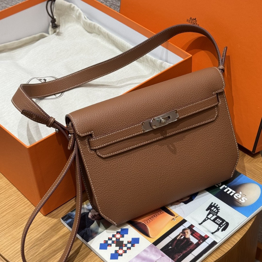 더미러THE Mirror_사진_20260111_3.jpg