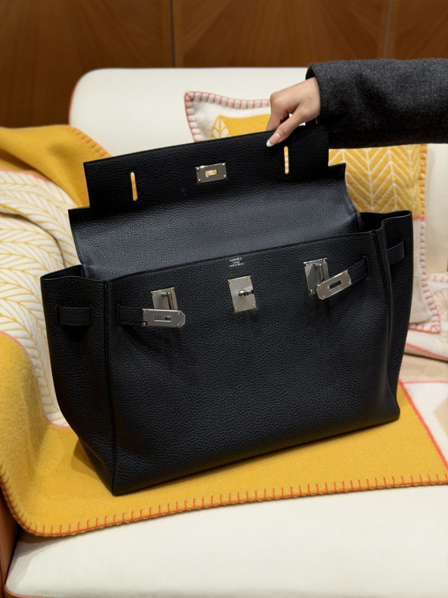 더미러THE Mirror_사진_20260111_3.jpg