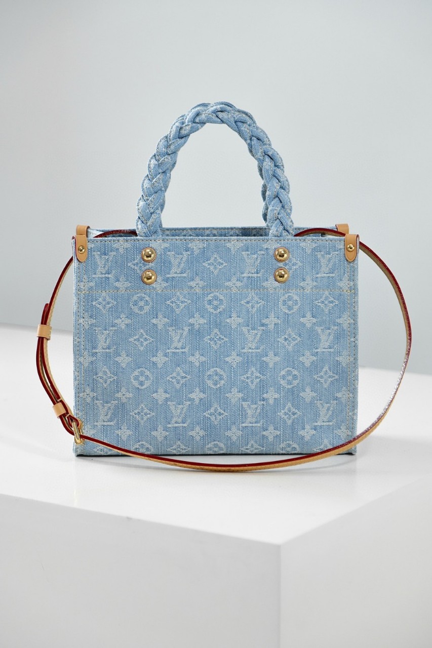 더미러THE Mirror_사진_20260215_4.jpg