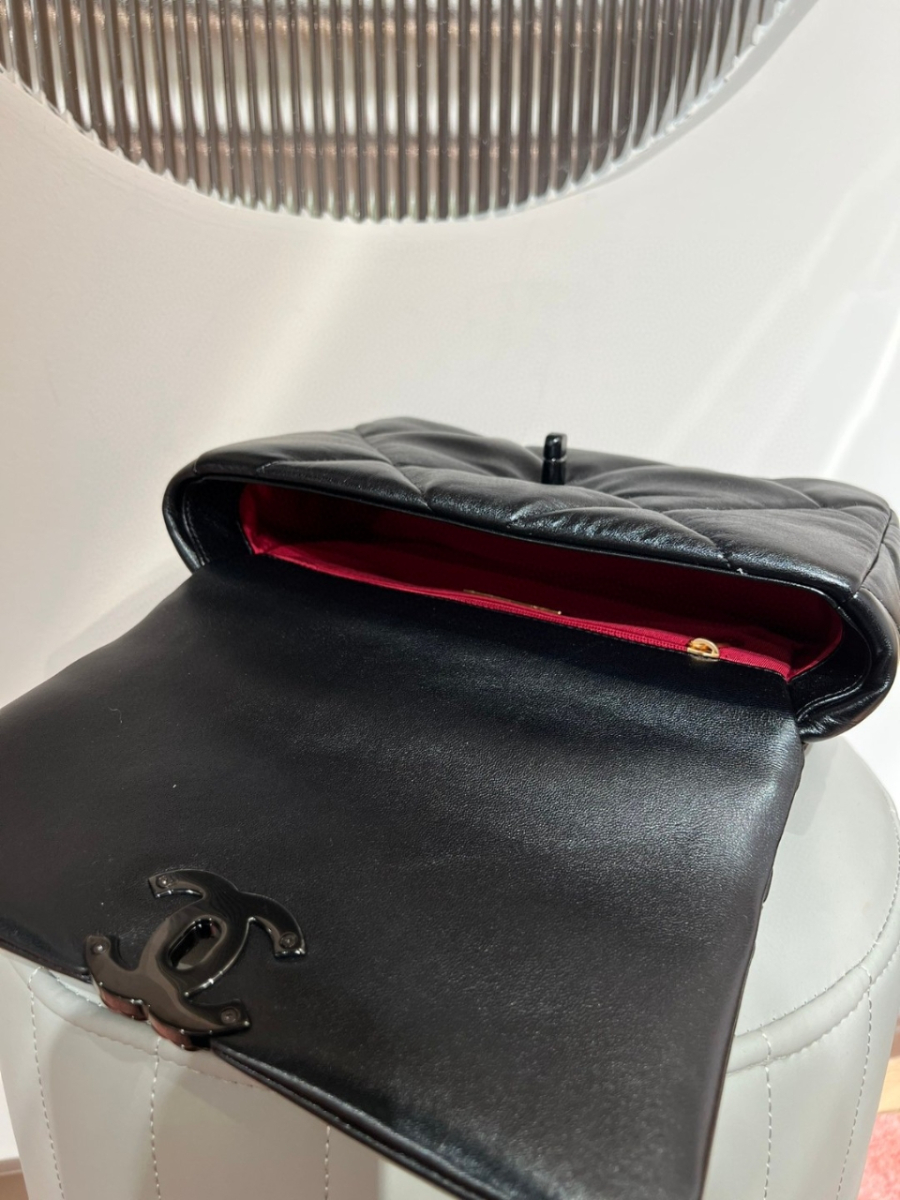 더미러THE Mirror_사진_20260308_3.jpg