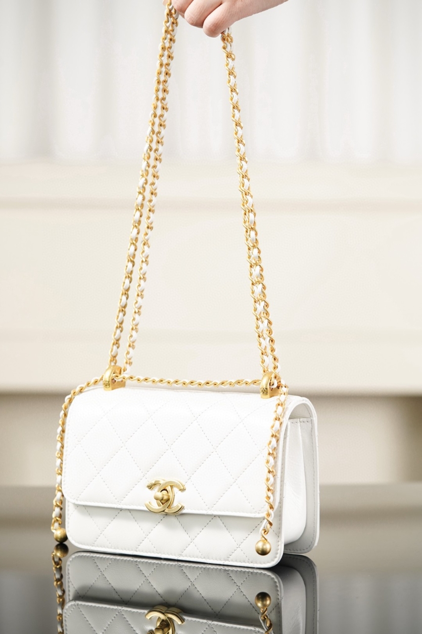 더미러THE Mirror_사진_20260308_4.jpg