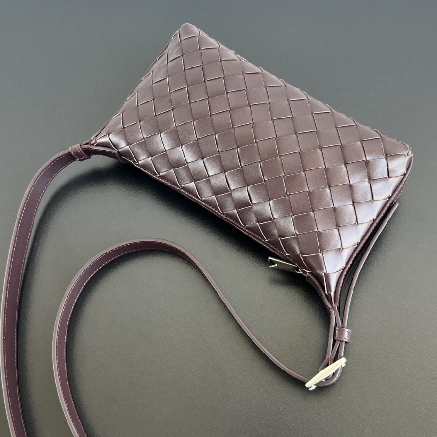 더미러THE Mirror_사진_20260308_4.jpg