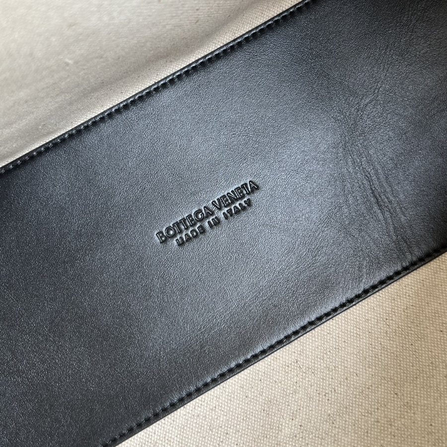 더미러THE Mirror_사진_20260308_6.jpg