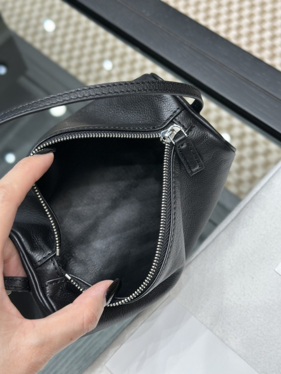 더미러THE Mirror_사진_20260315_7.jpg