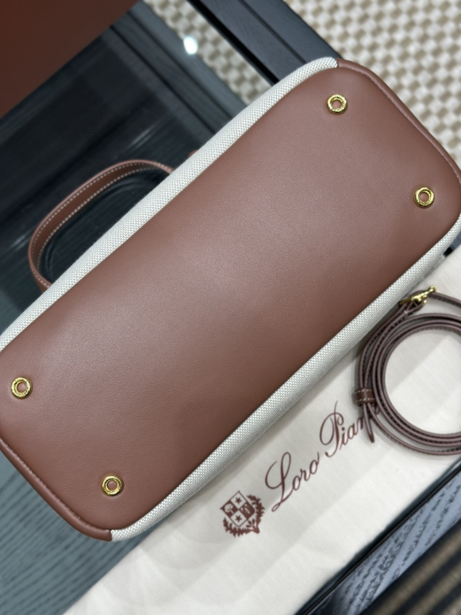 더미러THE Mirror_사진_20260315_7.jpg