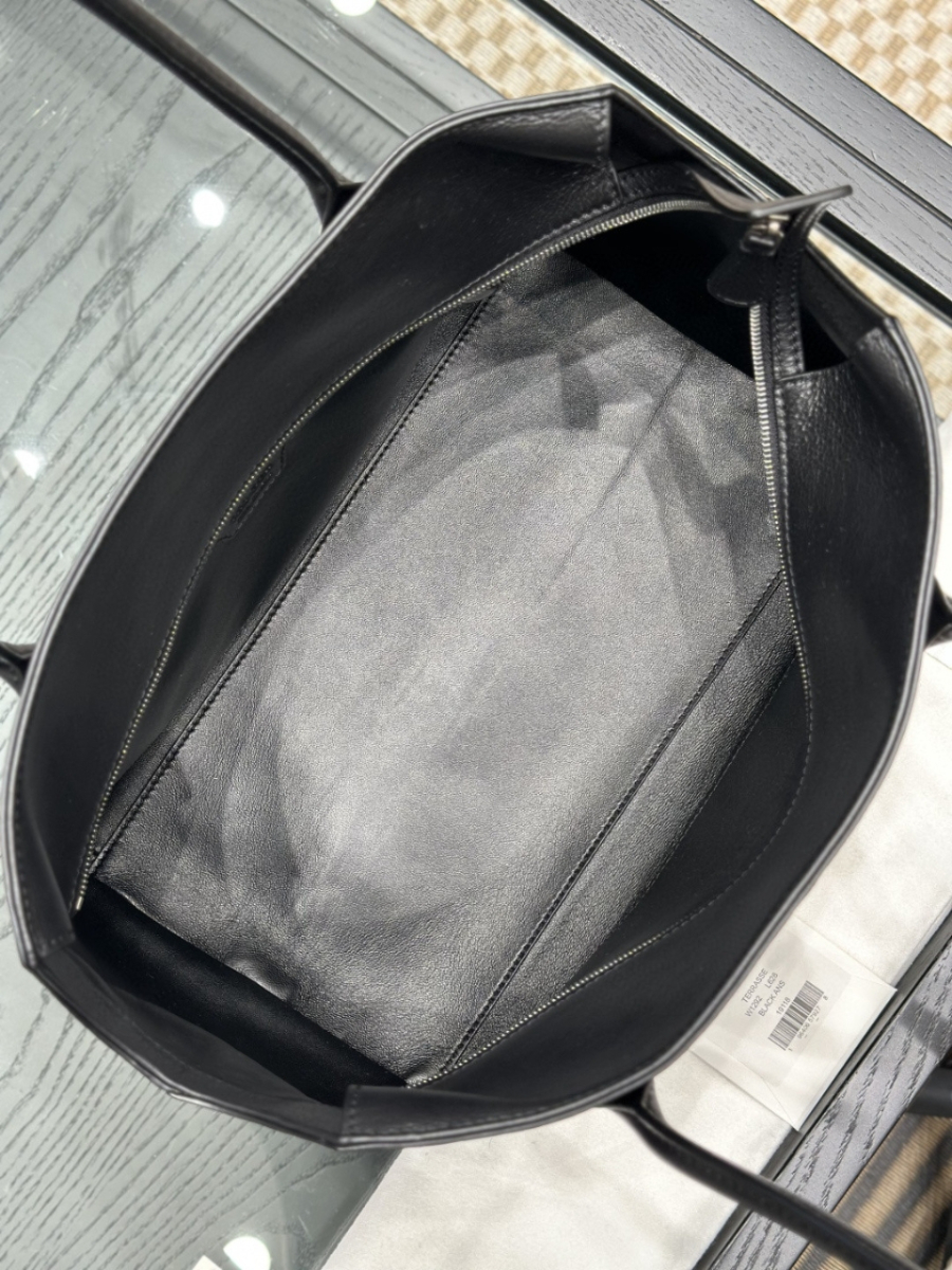 더미러THE Mirror_사진_20260315_7.jpg