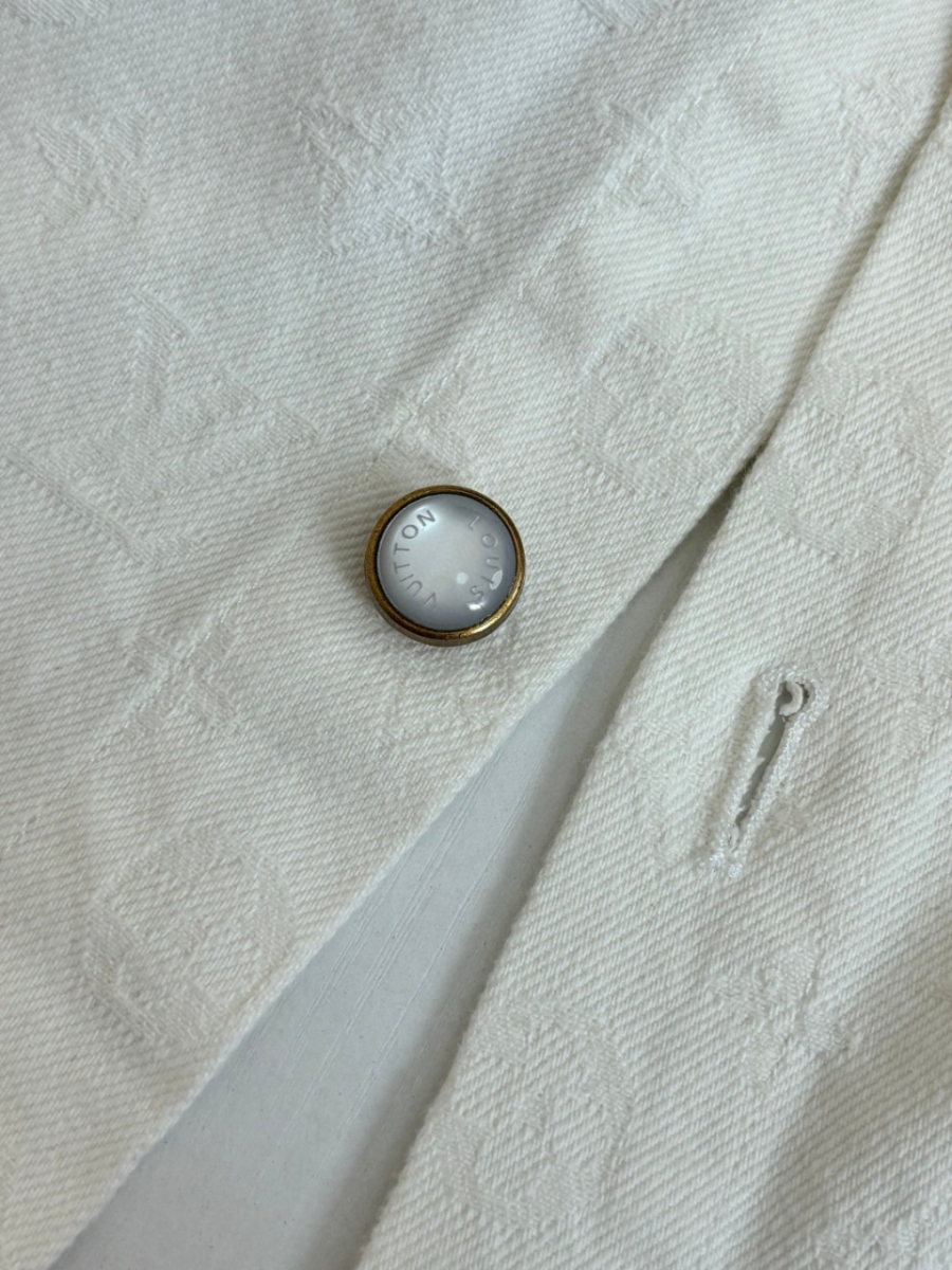 더미러THE Mirror_사진_20260316_10.jpg