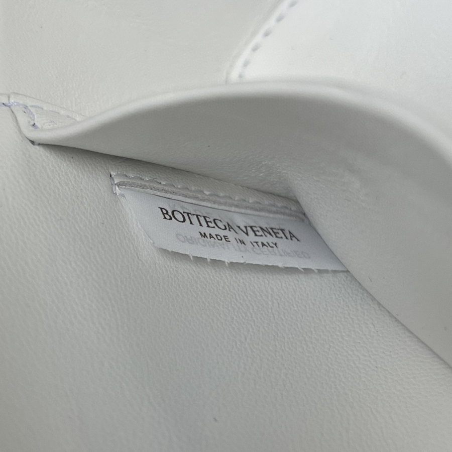 더미러THE Mirror_사진_20260316_10.jpg