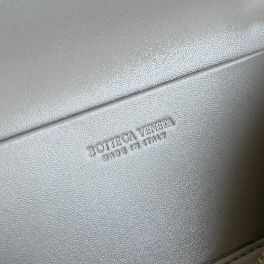 더미러THE Mirror_사진_20260316_10.jpg