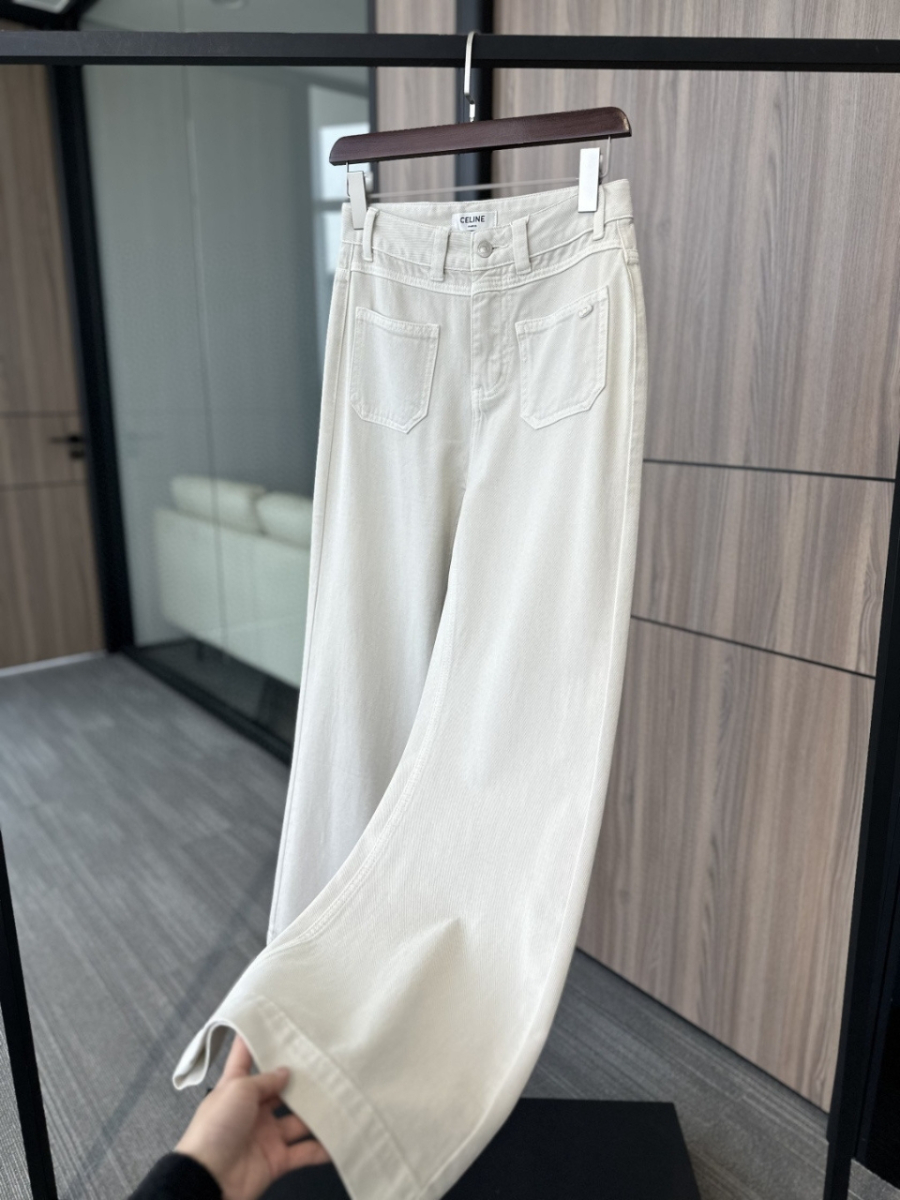 더미러THE Mirror_사진_20260323_3.jpg