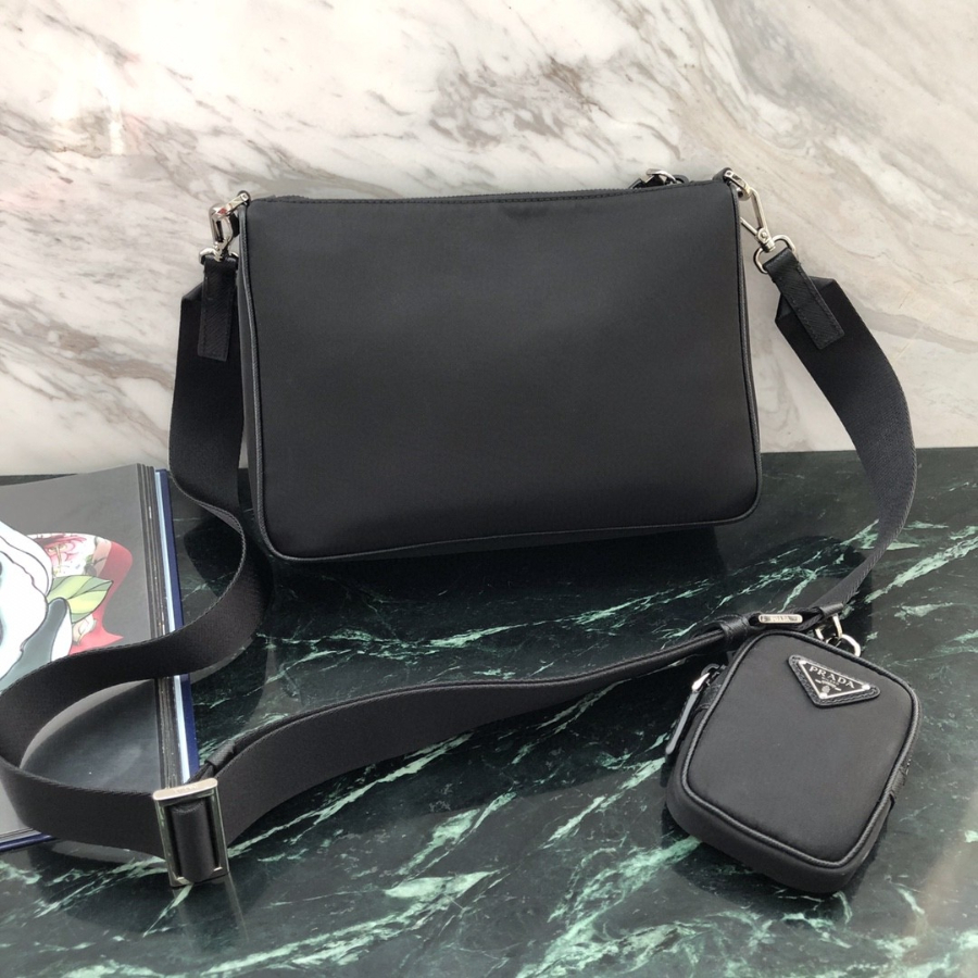 더미러THE Mirror_사진_20260327_2.jpg