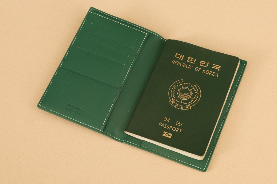 더미러THE Mirror_사진_20260419_4.jpg